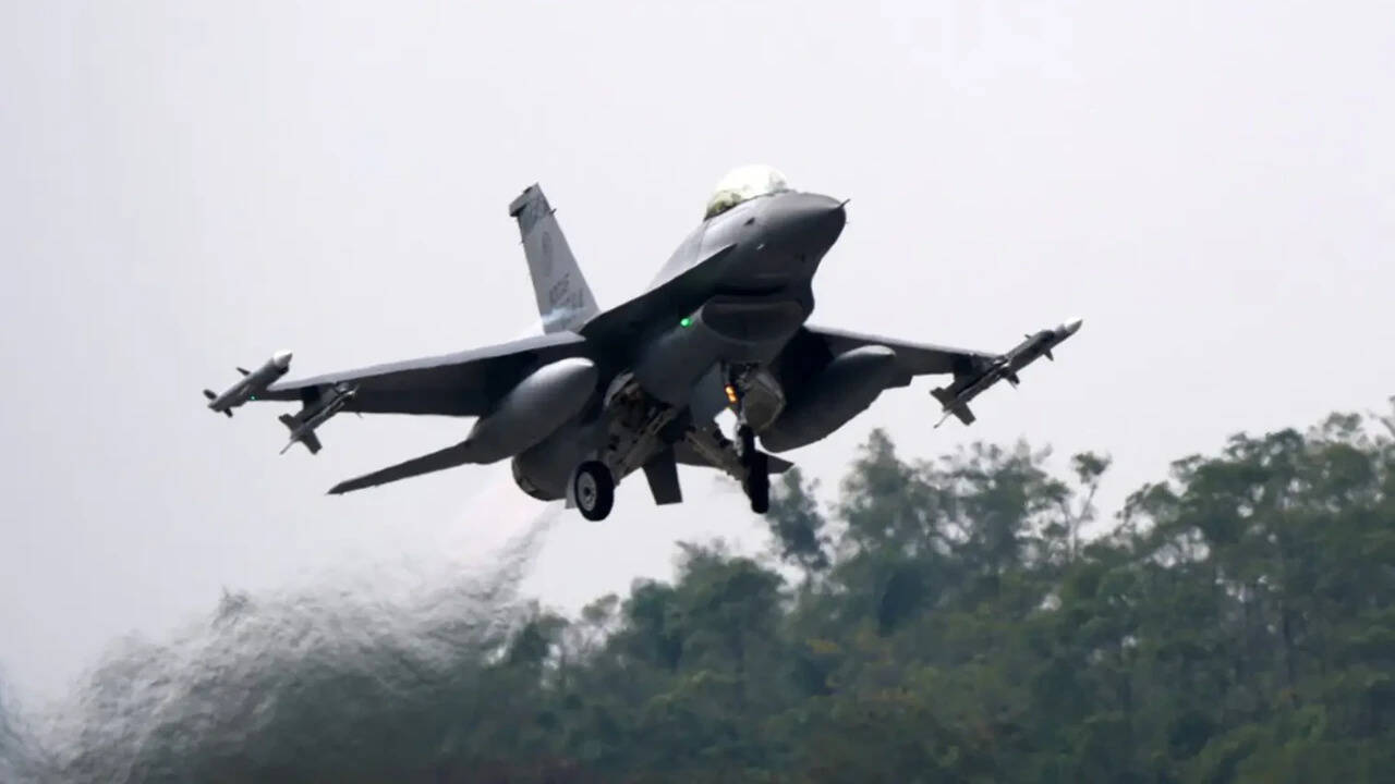 Taiwan faces alarming Chinese presence around its territory