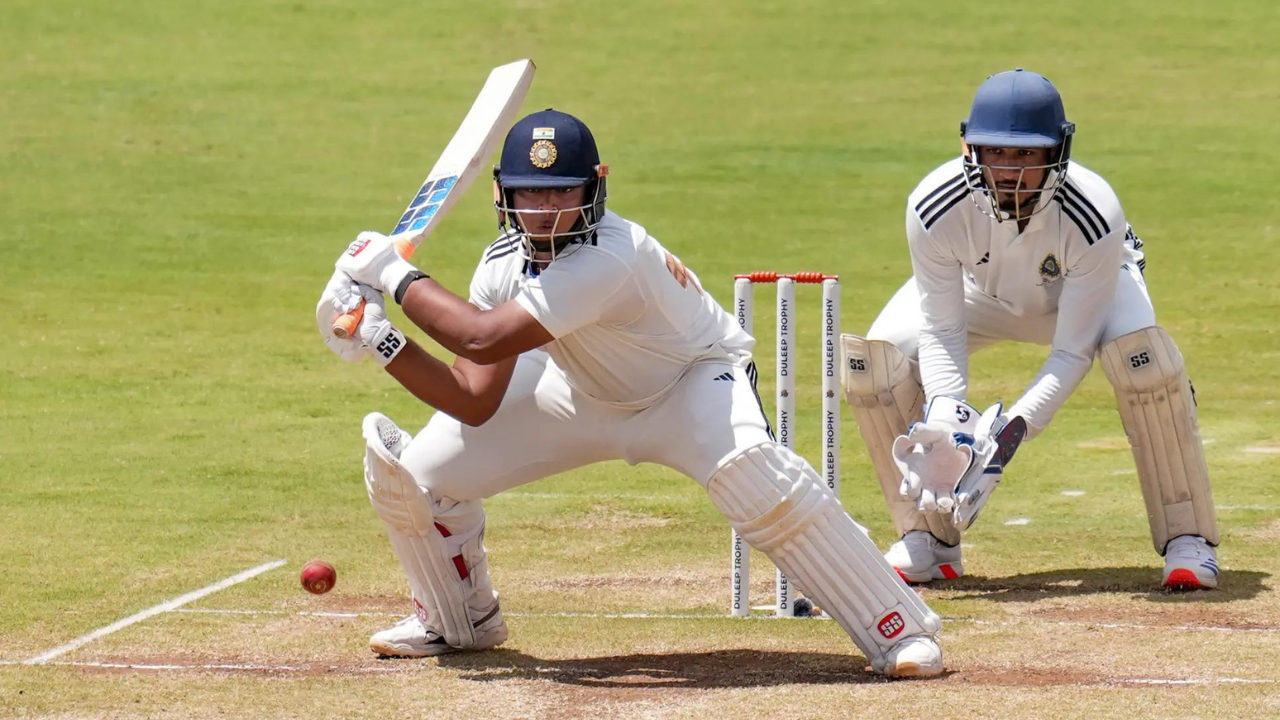 Duleep Trophy final Live: Vaibhav Sooryavanshi in focus as East Zone choose to bat first