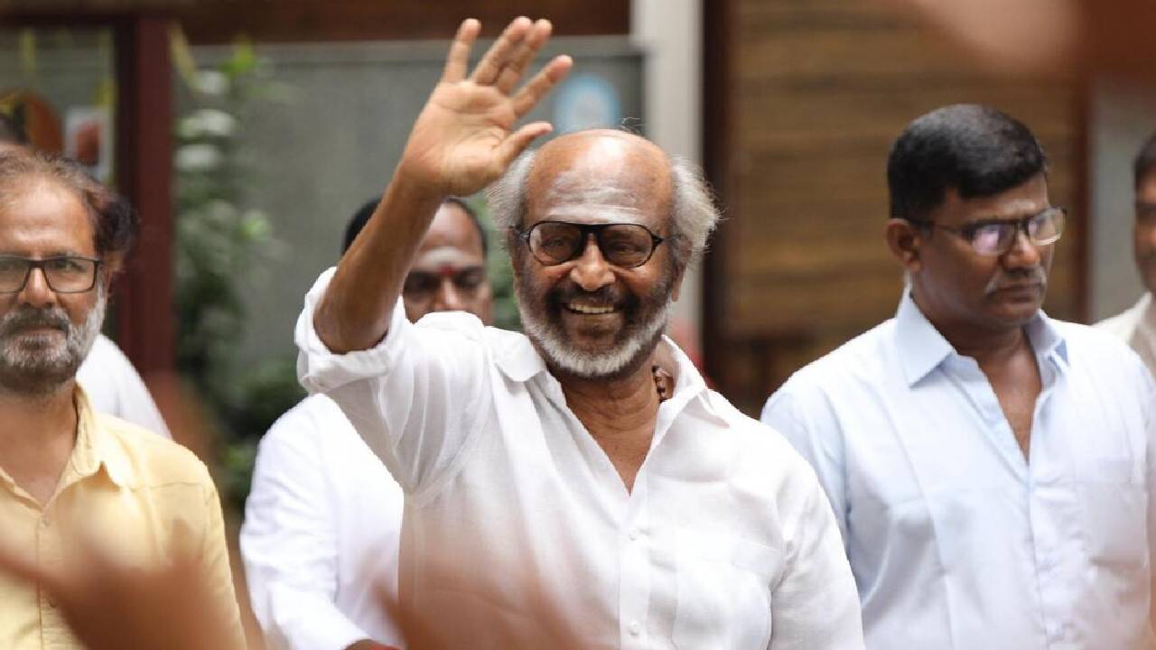 When 'Dharman' star Rajinikanth called his fans ‘gods’