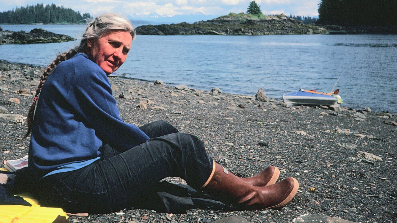 Celia Hunter flew a war-surplus plane to Alaska in 1947 and built a wilderness life near Denali