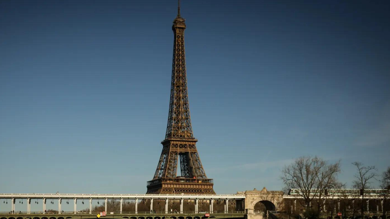 Eiffel Tower shuts after female staff allegedly sidelined during Hindu group's visit