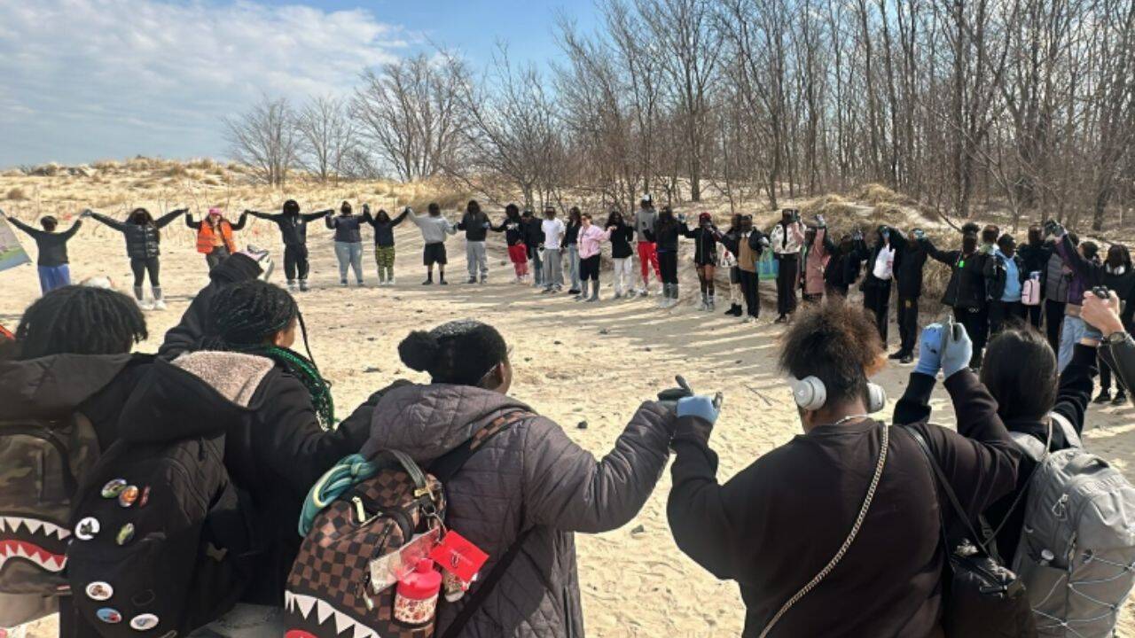 Nearly 4,000 NYC students planted 100,000 plus beachgrass stalks to rebuild dunes and curb flooding