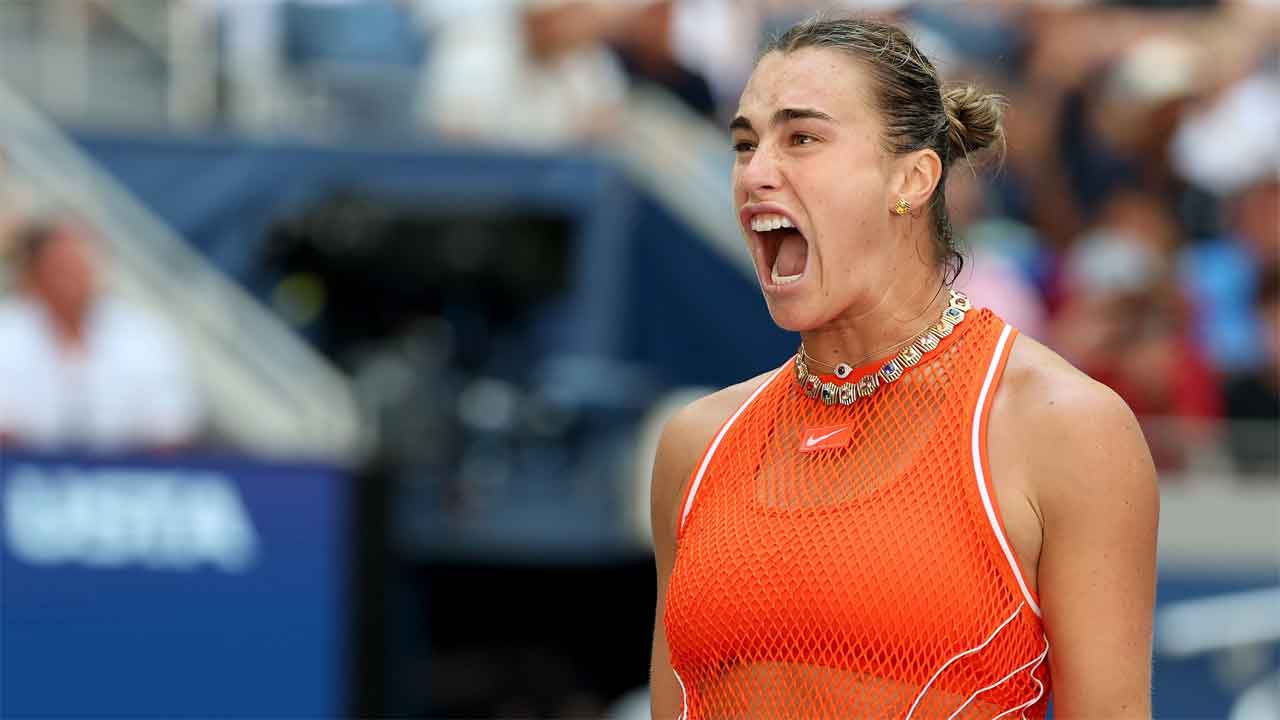 Aryna Sabalenka keeps third straight US Open title hopes alive
