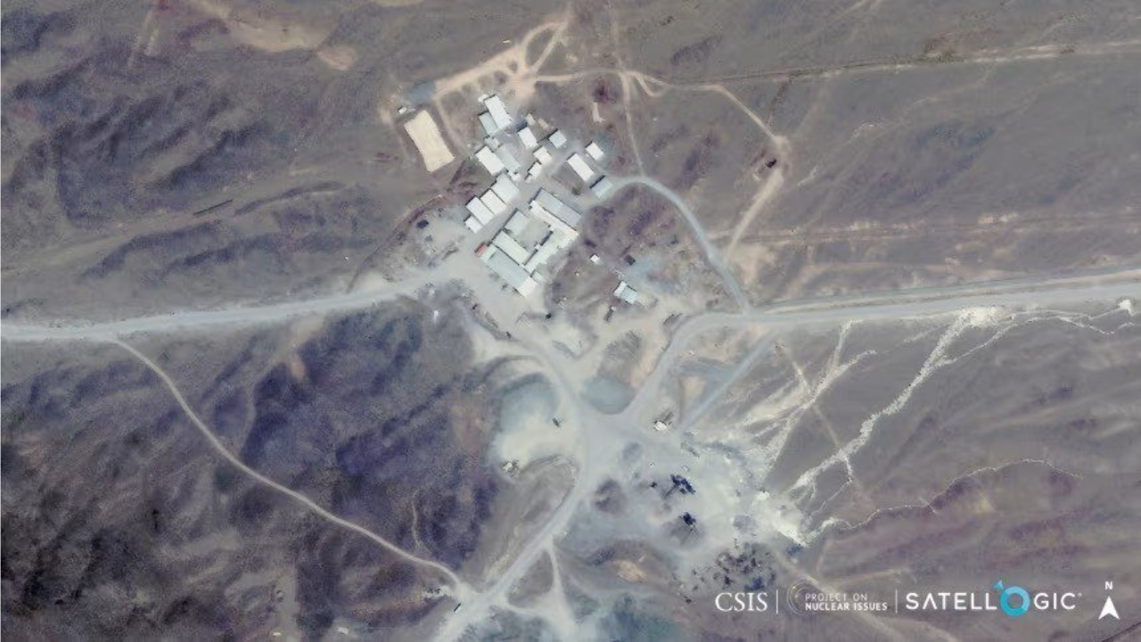 Satellite images show major construction surge at Iran’s Pickaxe nuke site amid US war