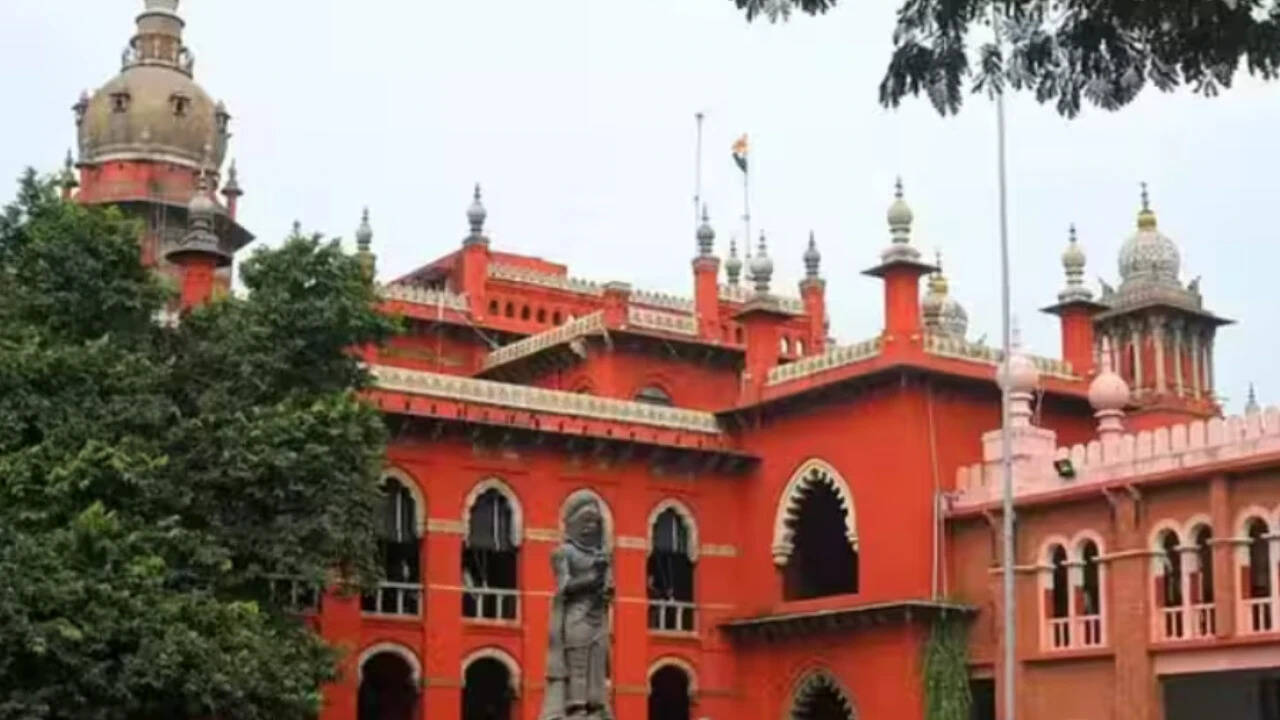 Spousal Pressure to Leave Parents Deemed Cruelty by Madras HC