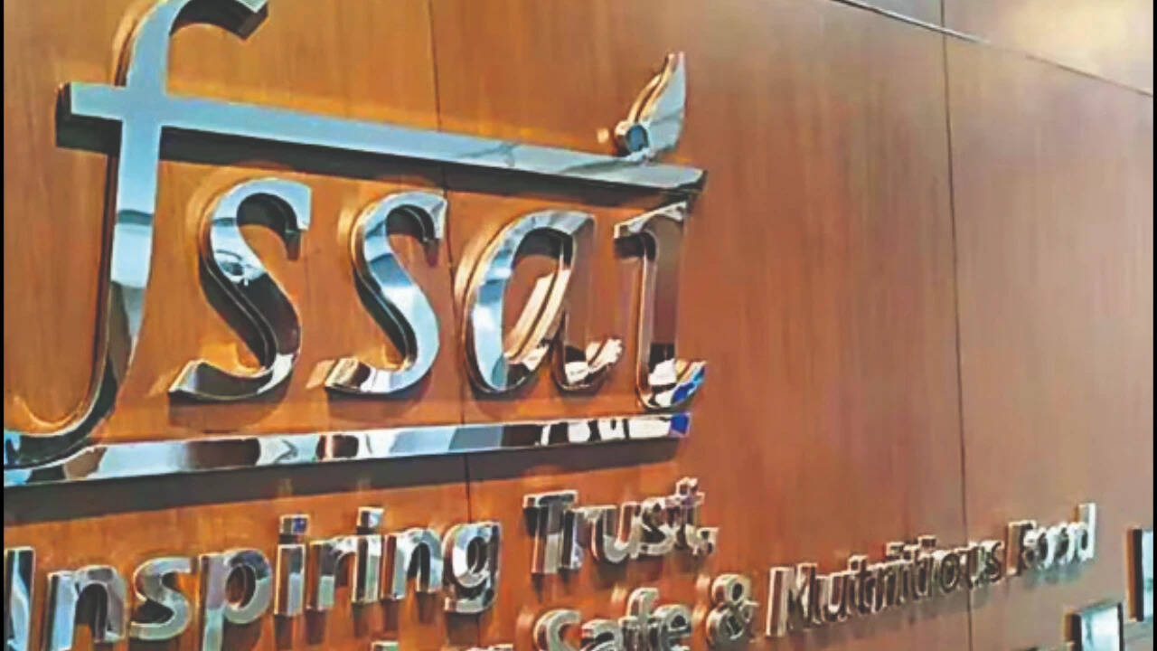 Global nutrition experts back FSSAI warning labels, seek stricter rules