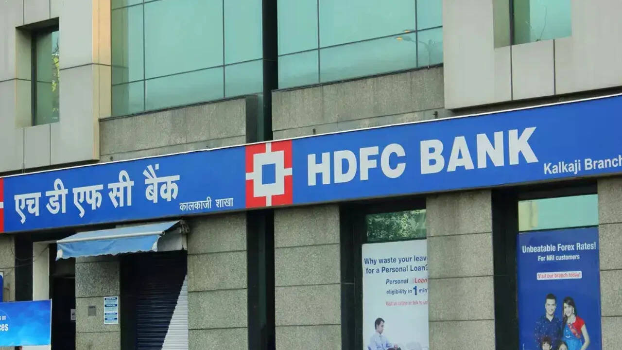 HDFC Bank sends names of 2 CEO candidates to RBI