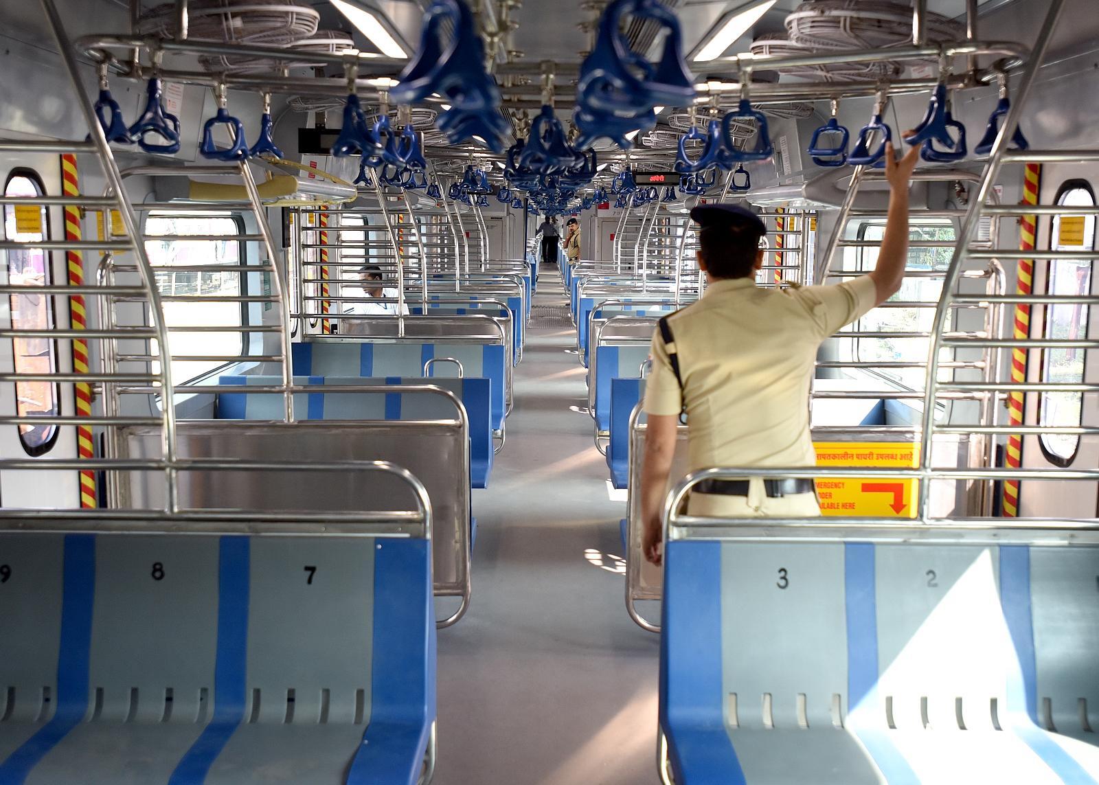 Minor girl taken to multiple stations over AC fare dispute in Mumbai: Parents