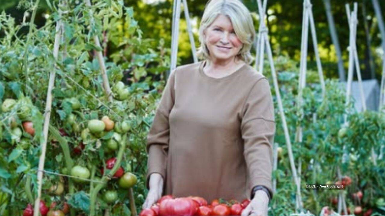 Martha Stewart’s 152-acre farm now has 100+ chickens and 11 pheasants