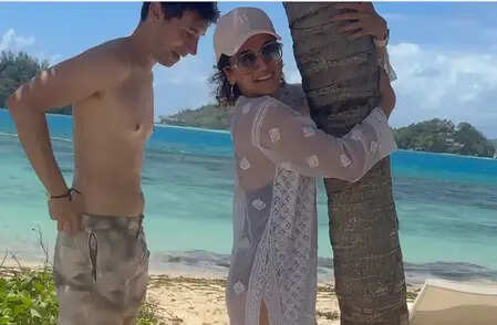 Taapsee Pannu shares failed attempts at a viral holiday picture with Mathias Boe; says, ‘could’ve used AI’