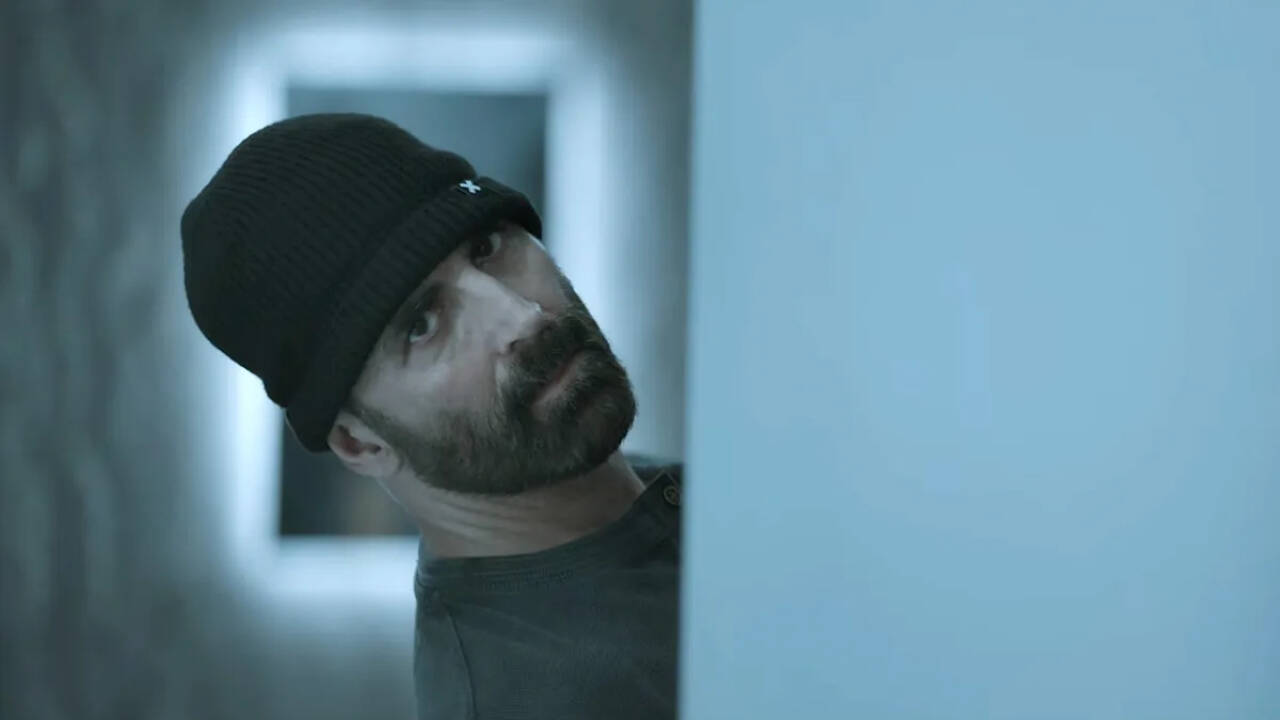 As 'Haiwaan' struggles at box office, Akshay's fan writes open letter