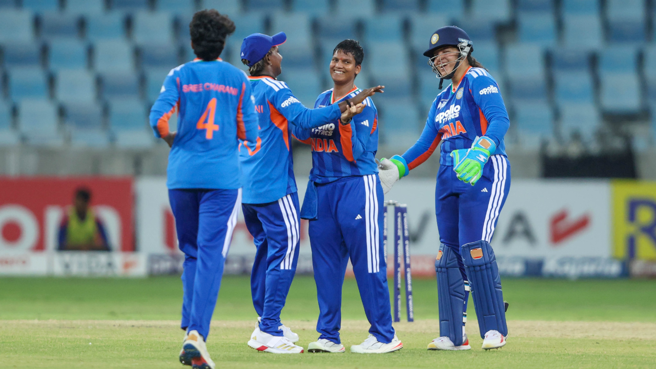 India avenge 2024 final defeat, beat Sri Lanka to lift 8th Asia Cup title