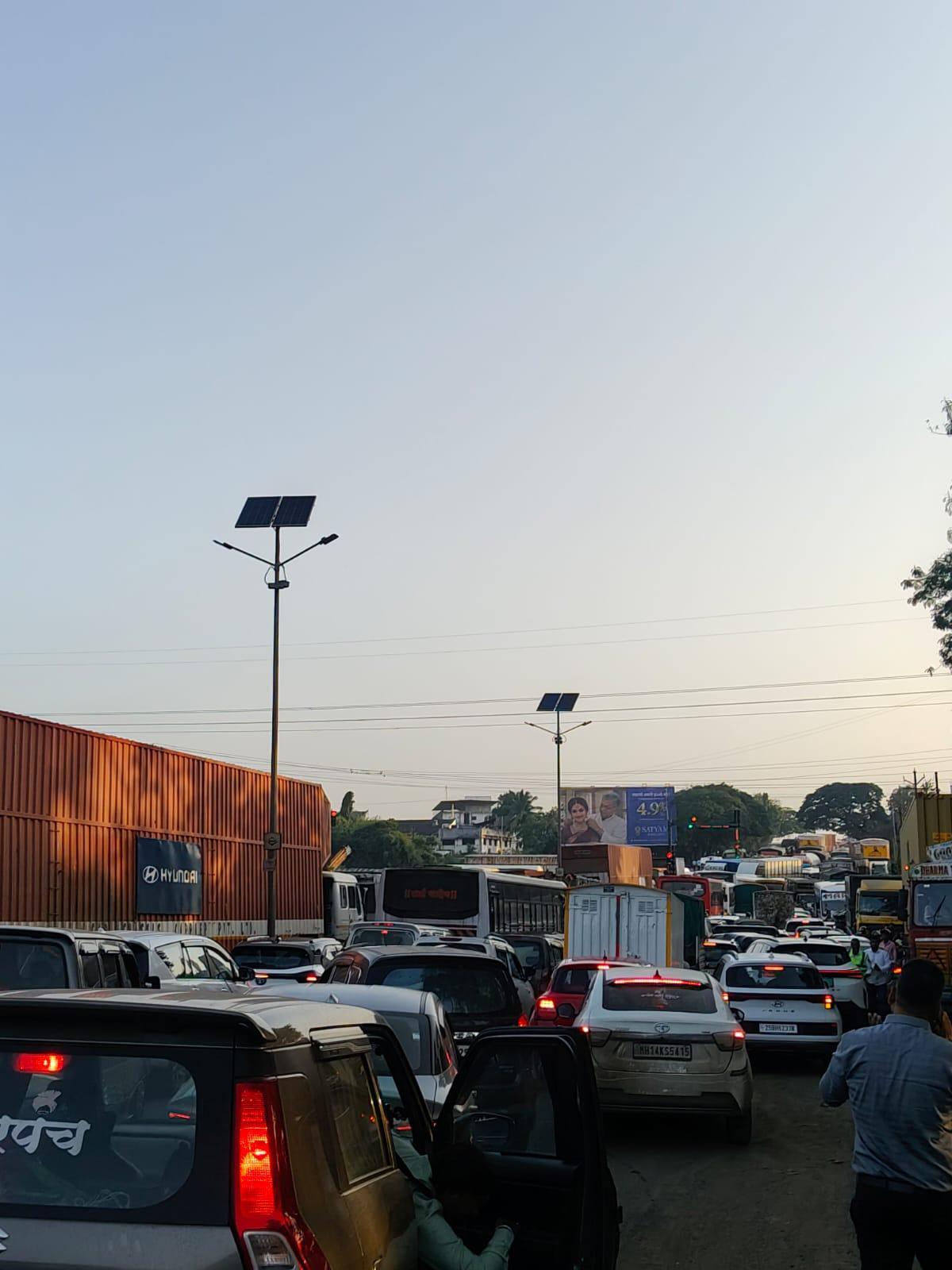Industrial Chokehold in Pune as Unchecked Encroachments Paralyze Chakan Manufacturing Hub