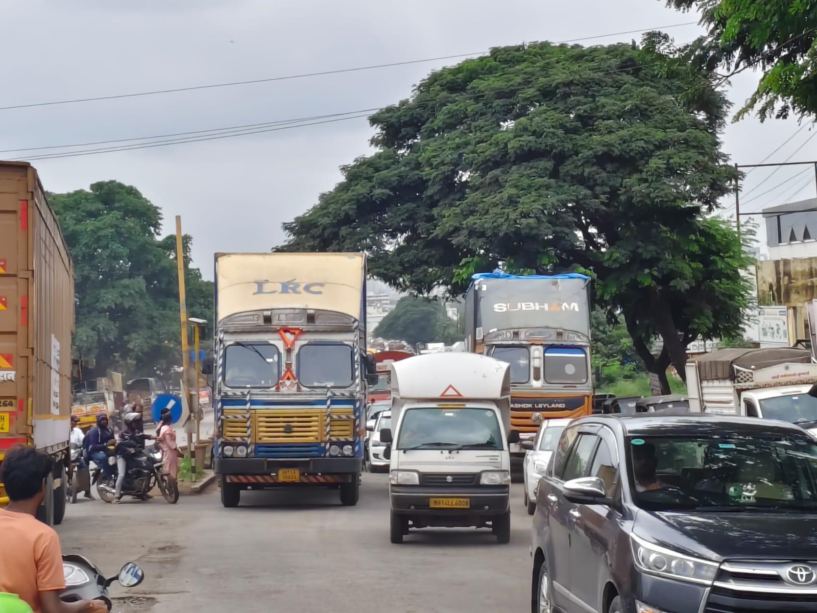Industrial Corridor Mobility Crisis Chokes Economic Productivity in Pune