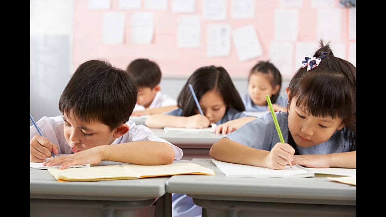 Chinese school’s bizarre toilet rule: Students reportedly get just 1 bathroom break per term