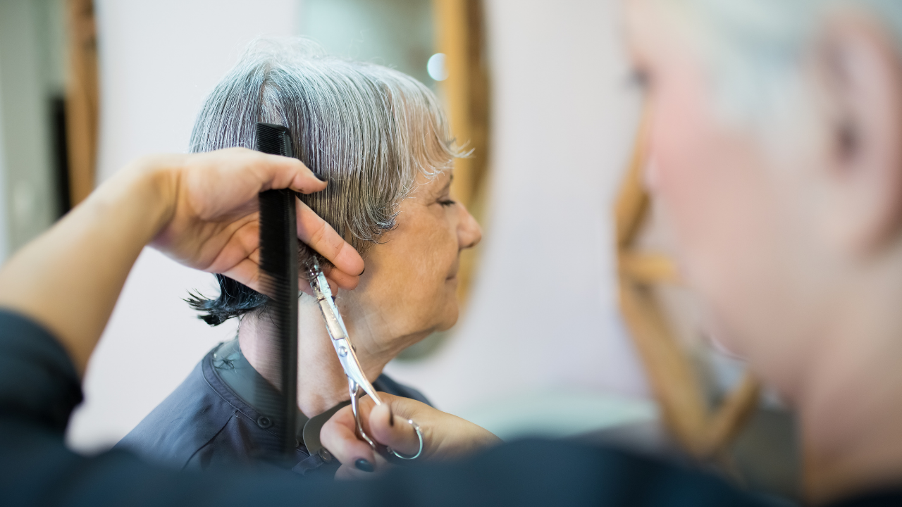 Granny Drains Savings At Salon: Shanghai woman loses ₹4.31cr on treatments; daughter alleges overcharging