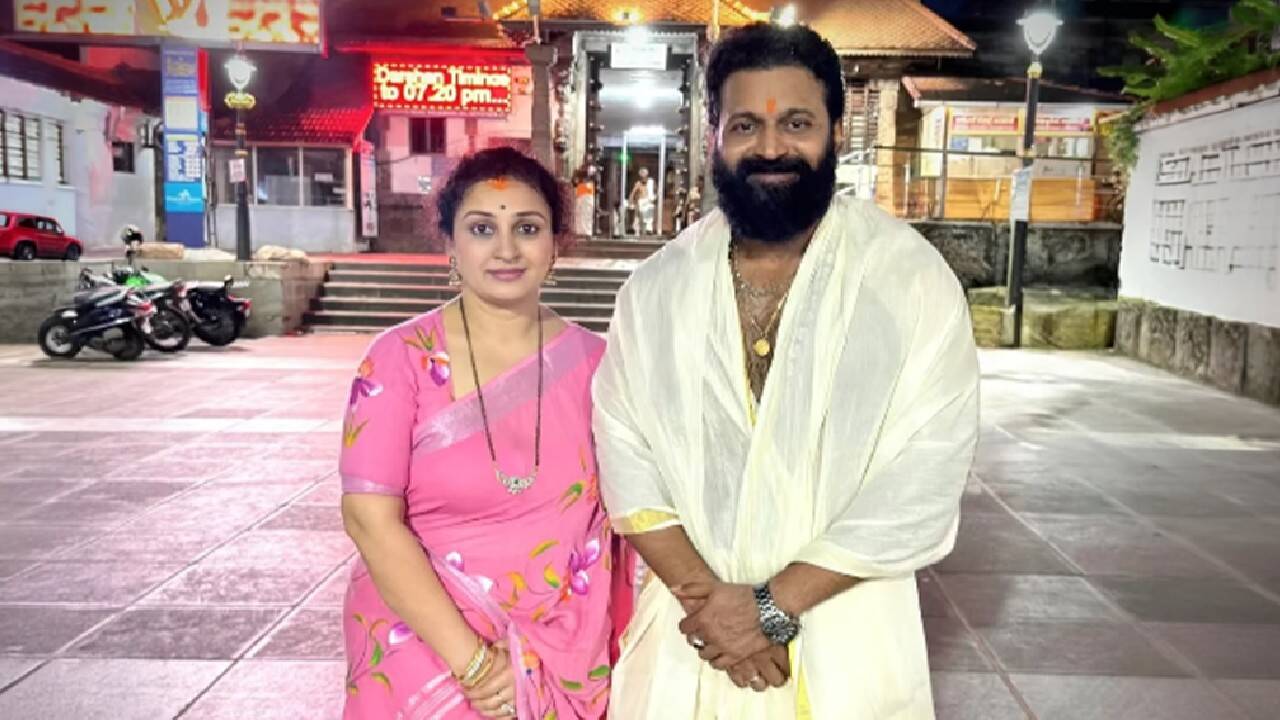 ‘Kantara’ star Rishab Shetty visits Padmanabhaswamy Temple with wife Pragathi