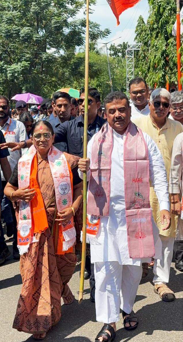 Political Allegations Erupt in West Bengal Over Opposition Aide Homicide