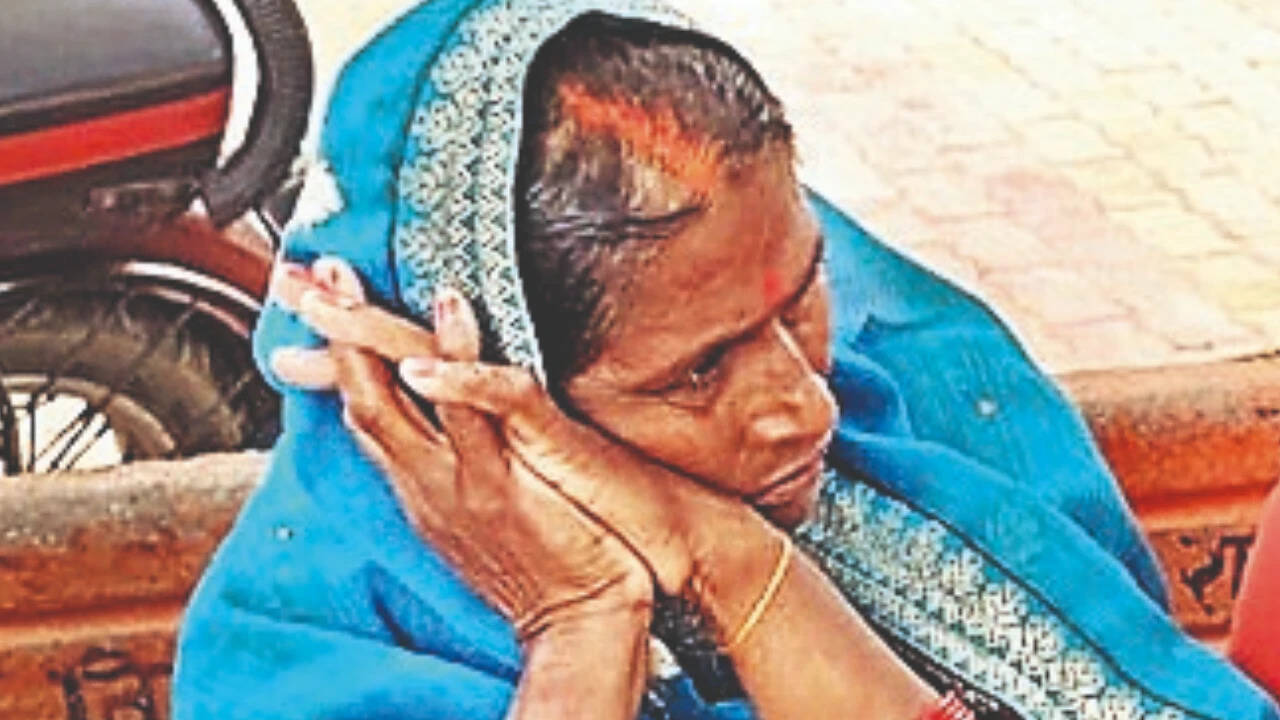 Swept away by Ganga 15 days ago, Bihar woman found in UP