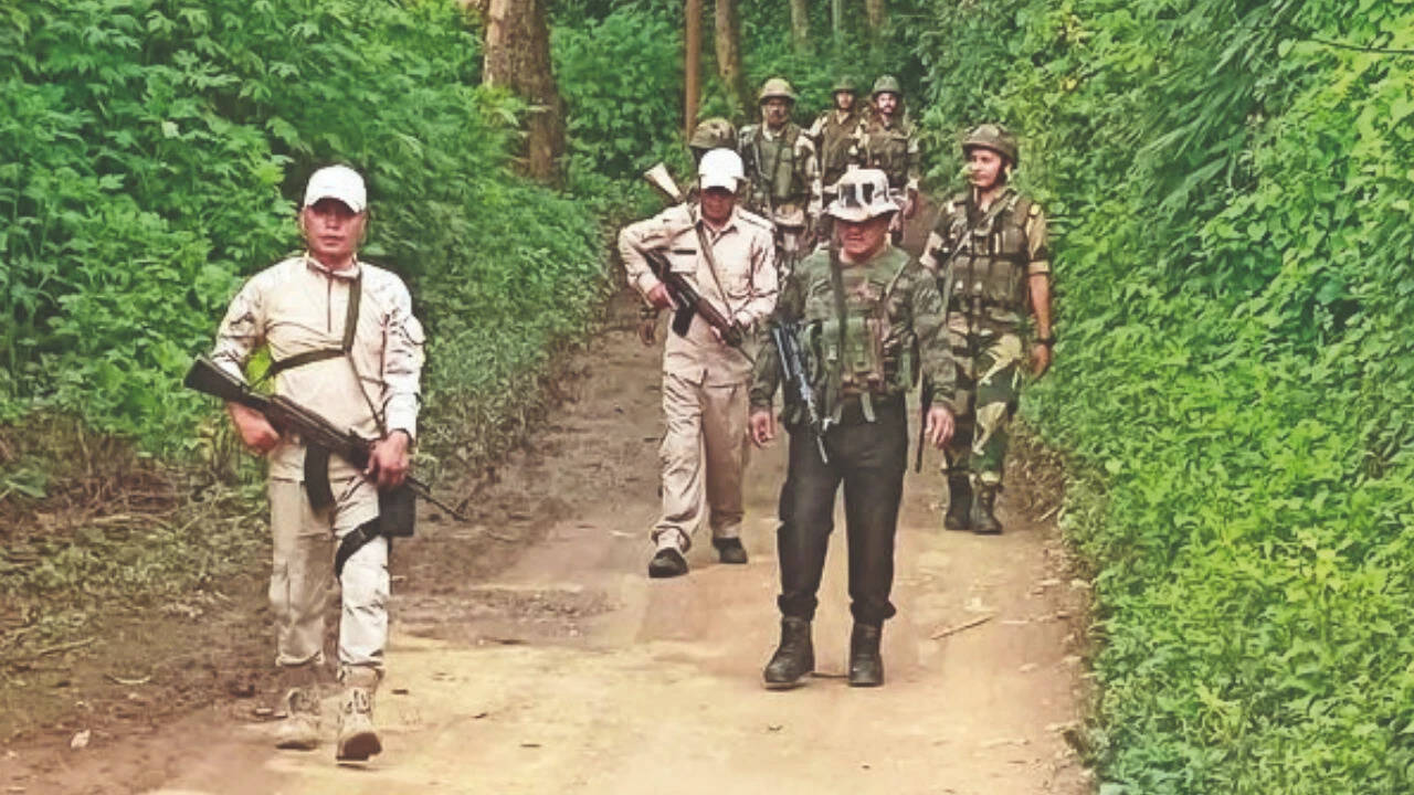 Militants torch 2 houses in Manipur village, trade fire with CRPF