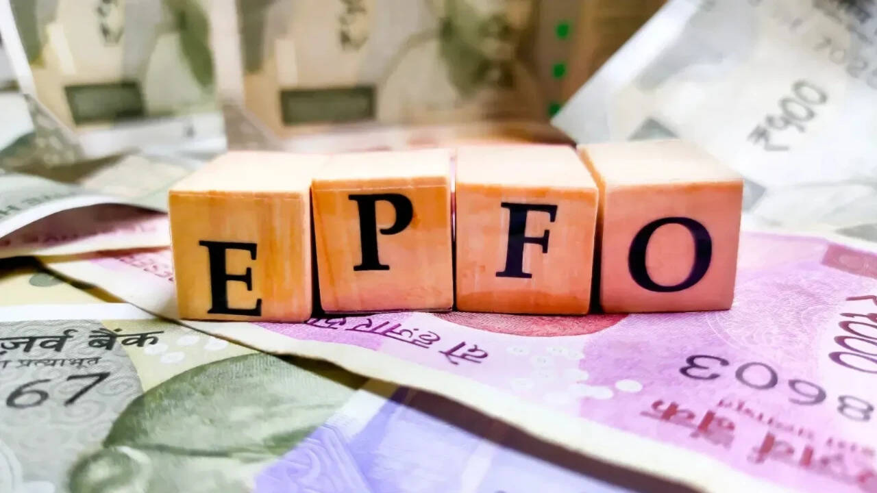 EPFO raises wage ceiling to Rs 25k, coverage up by Rs 1 crore