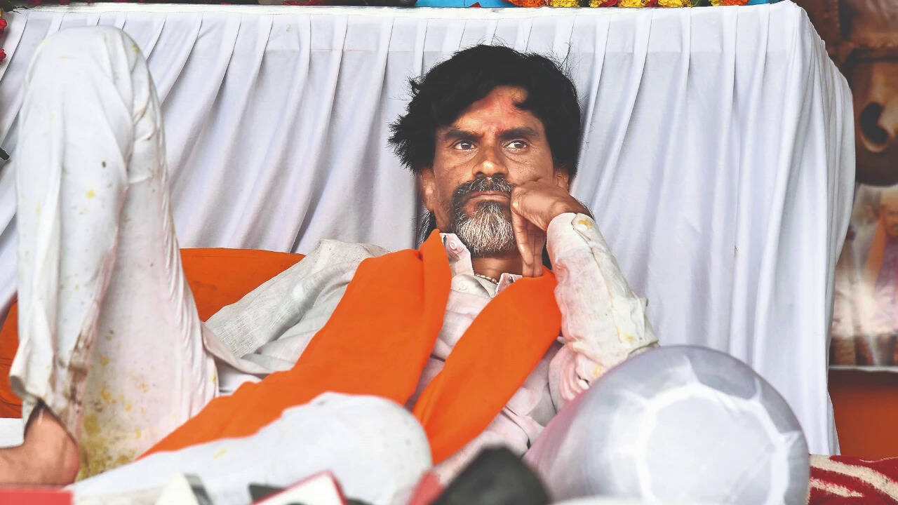 Jarange Patil ends 20-day fast, gives govt 3 months to consider his demands