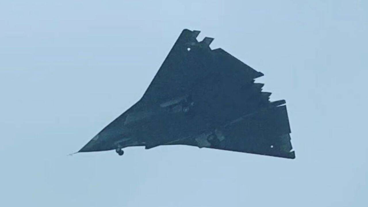 Lasers to zap missiles? China's 6th gen J-36 jet hints at radical new weapon