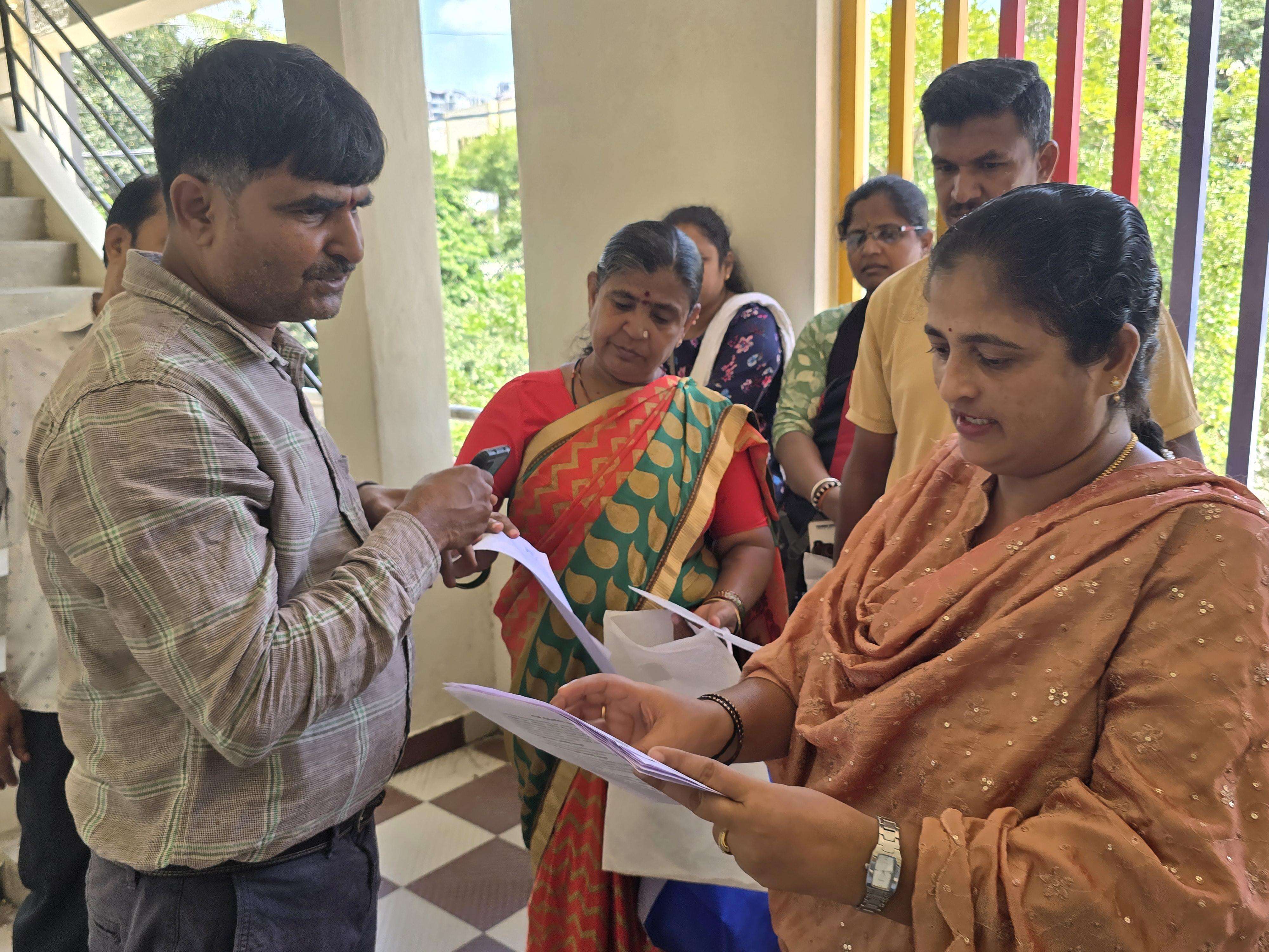 Flexible Scheduling Eases Electoral Verification Backlogs Across Bengaluru