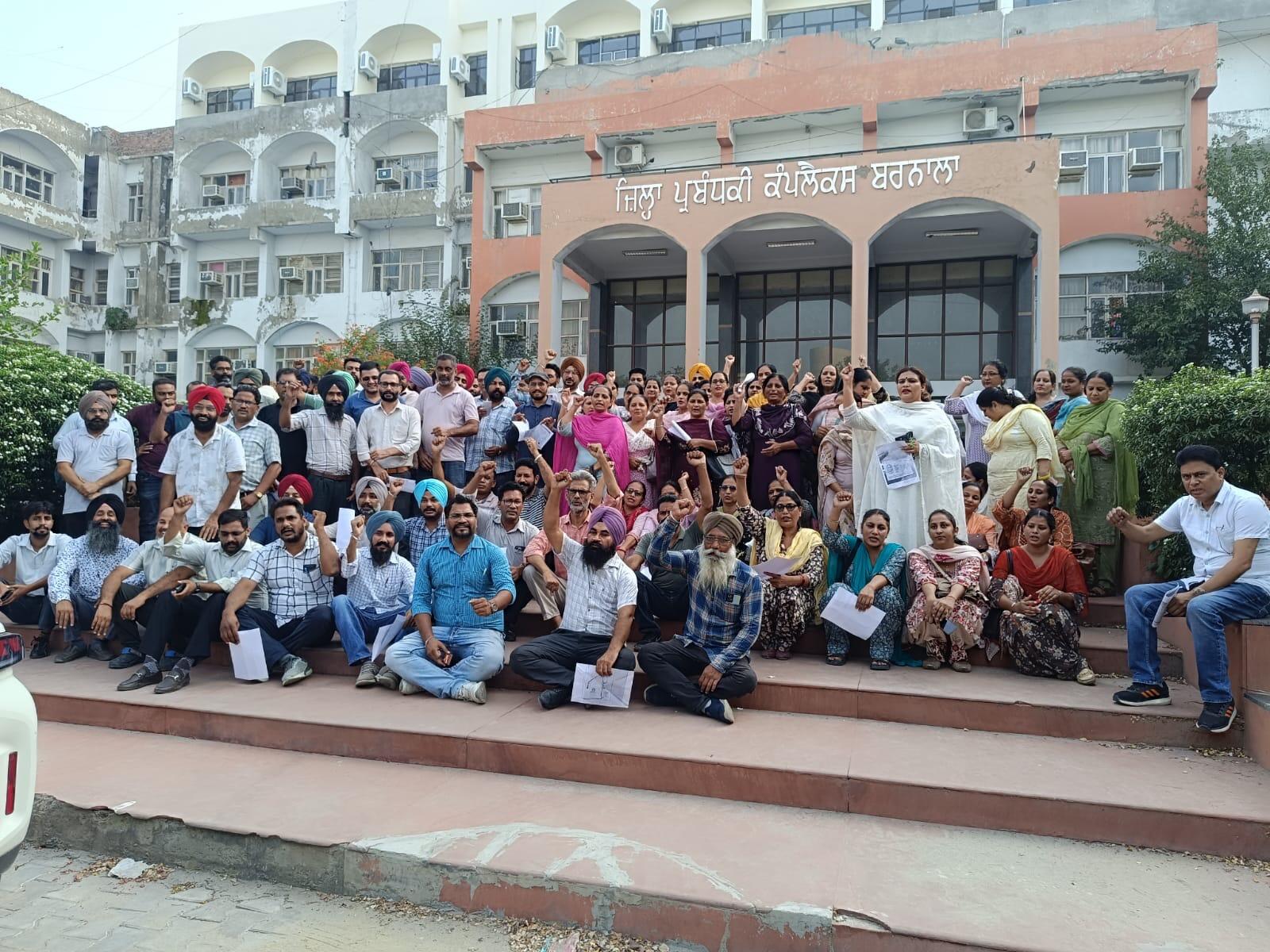 Bureaucratic Impediments and Teacher Mobilization Conflicts in Punjab