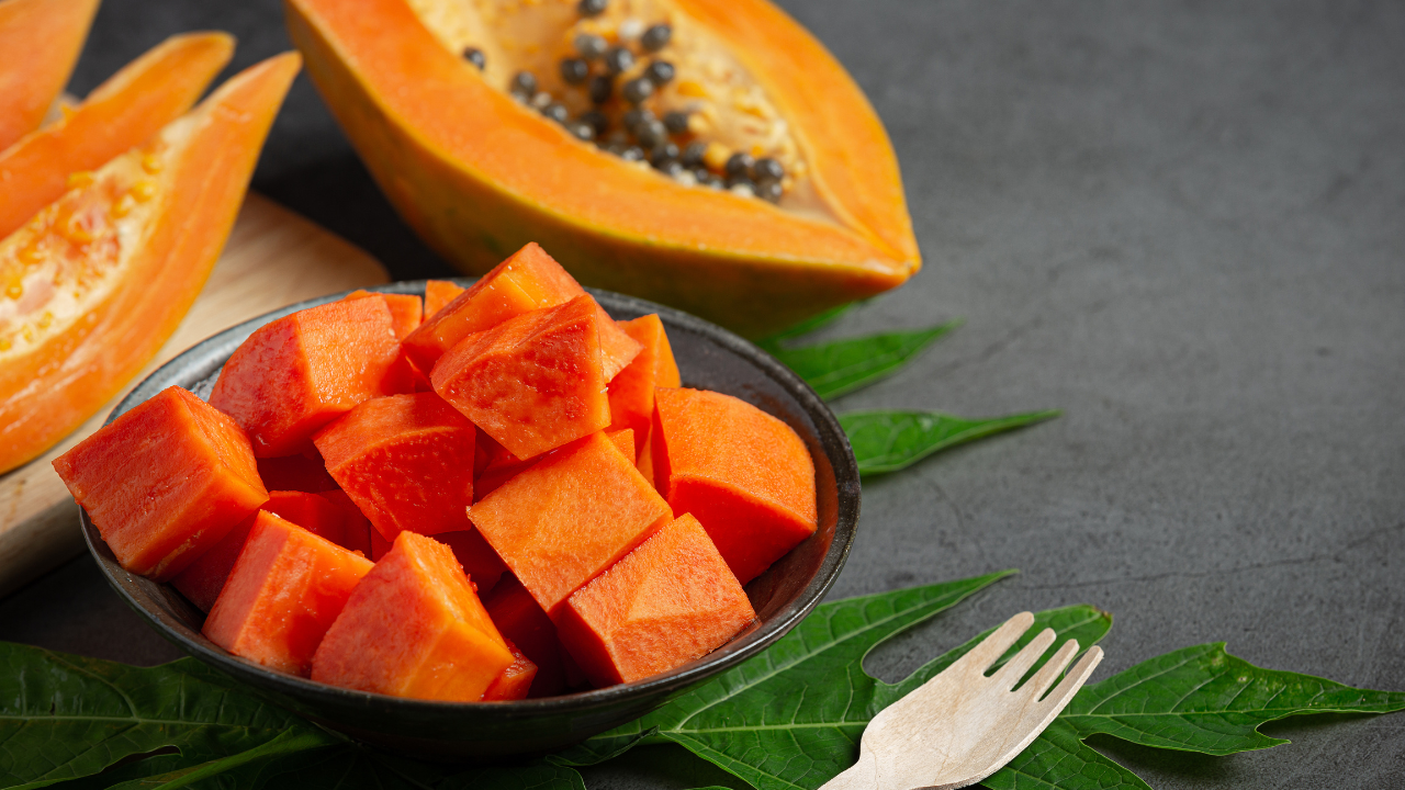From pumpkin seeds to chia and crumbled paneer: How to elevate a bowl of papaya as a high-protein breakfast