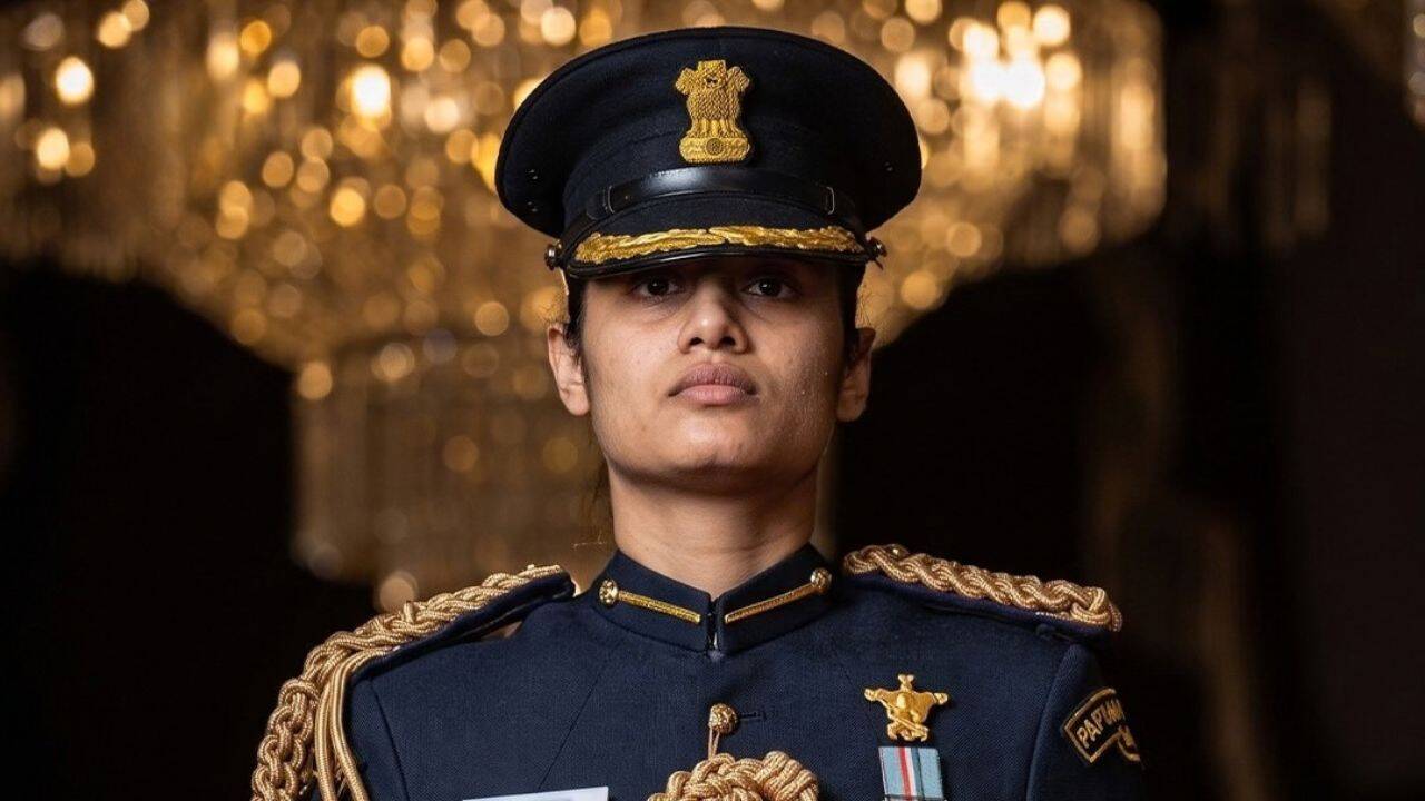Yashasvi Solanki becomes first woman officer to serve as President’s ADC