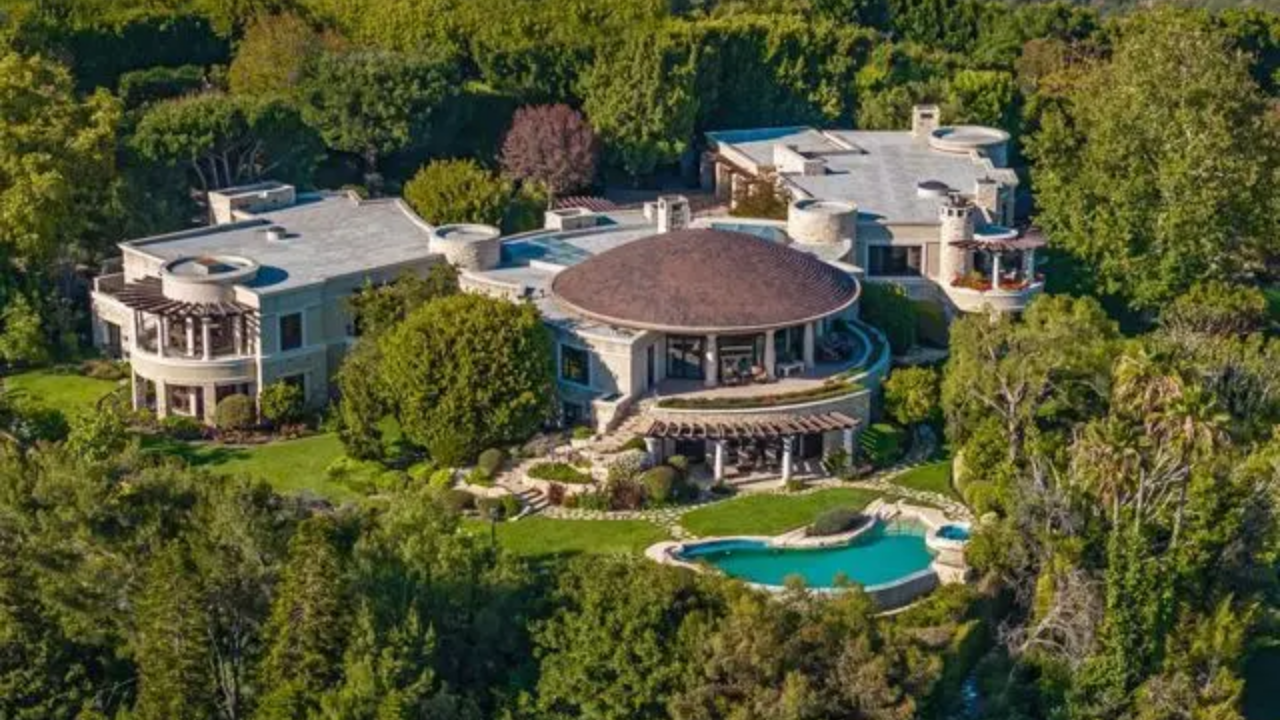Quincy Jones’ Bel-Air estate bought for $200,000 now asks $34.85 million