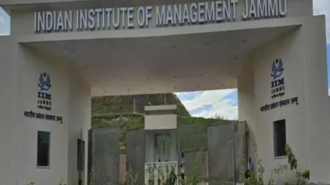 Fine for missing PM Modi's birthday event? Cong claims IIM Jammu sent notice to students