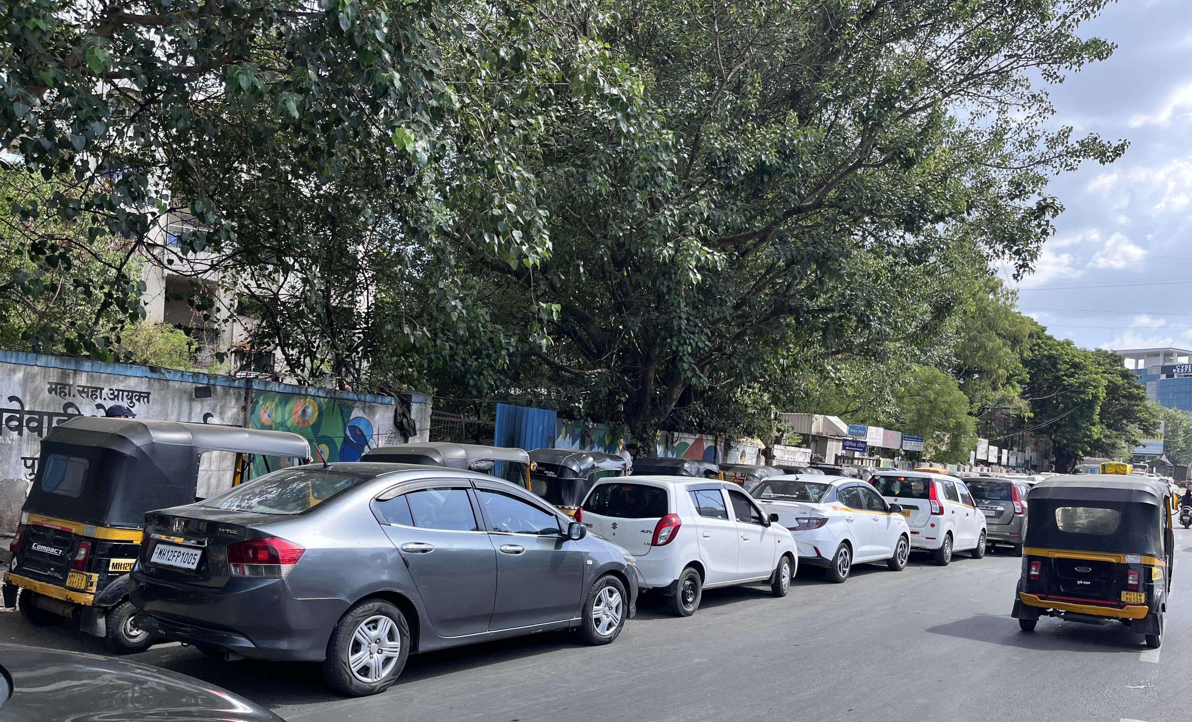 Punjab Administration Considers Sweeping Road Tax Exemptions for Clean Fuel Vehicles