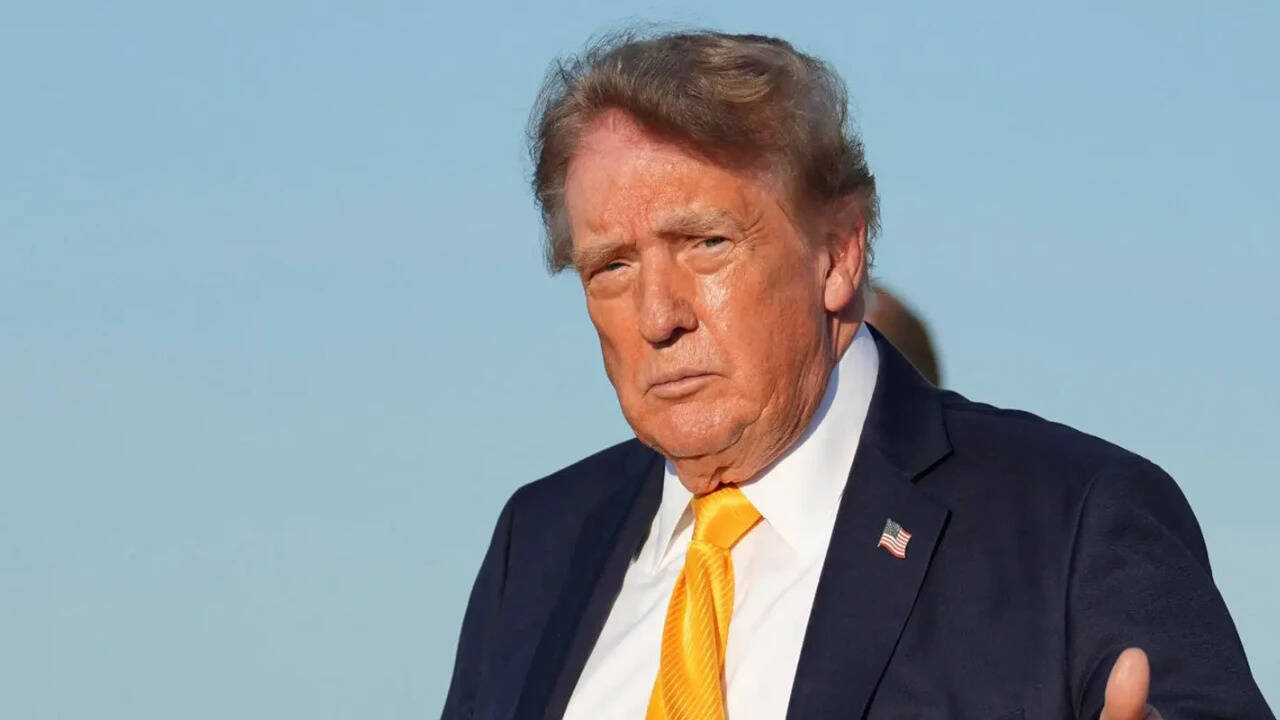 Something big brewing? Trump abruptly leaves Camp David, returns to White House