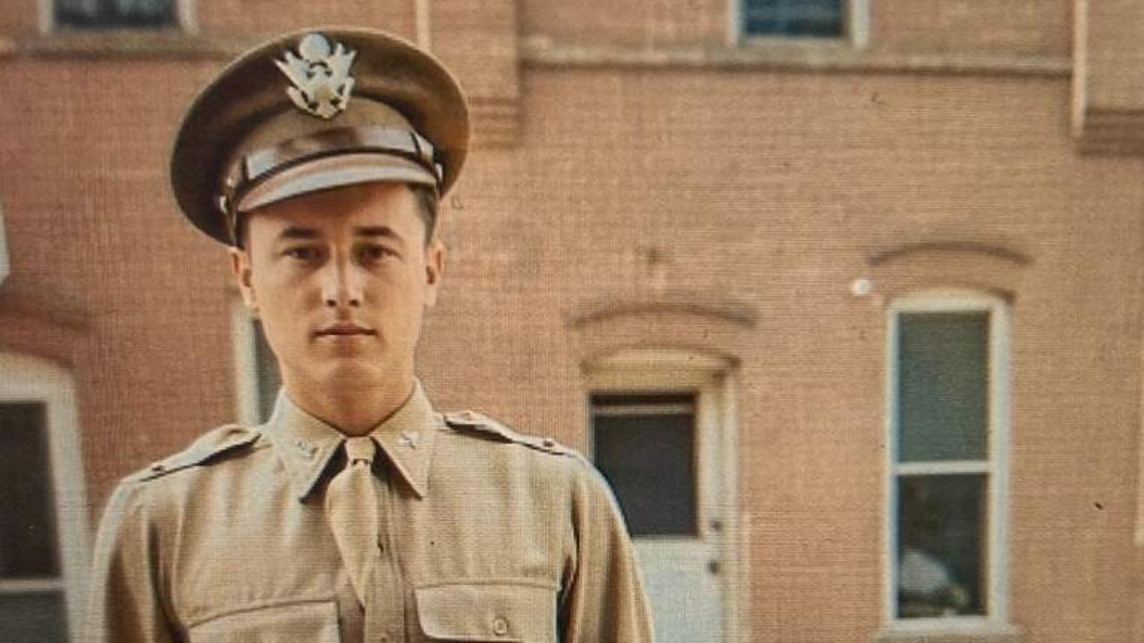 In 1942, 24-year-old WWII pilot vanished over Egypt, 84 years later, his family finally buried him