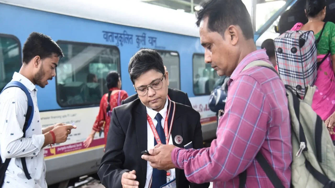 18 lakh caught, Rs 140.8 crore recovered: Central Railway steps up ticketless travel crackdown