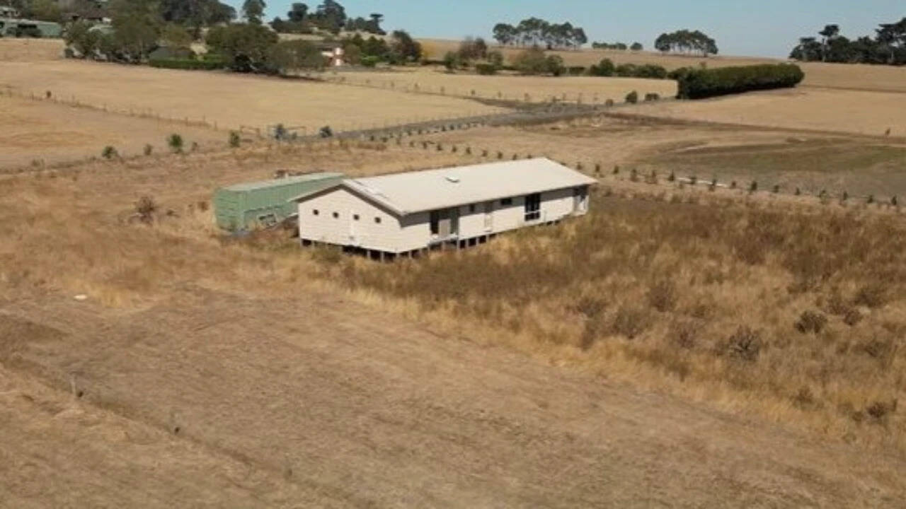 Australian couple’s $500,000 retirement home was built on the wrong block