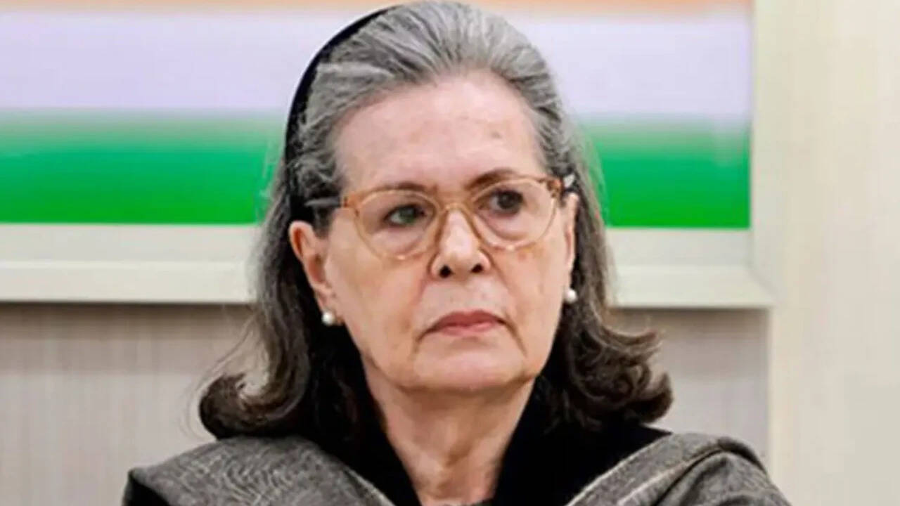 Setback for Sonia Gandhi: Court scraps order refusing probe in electoral roll case