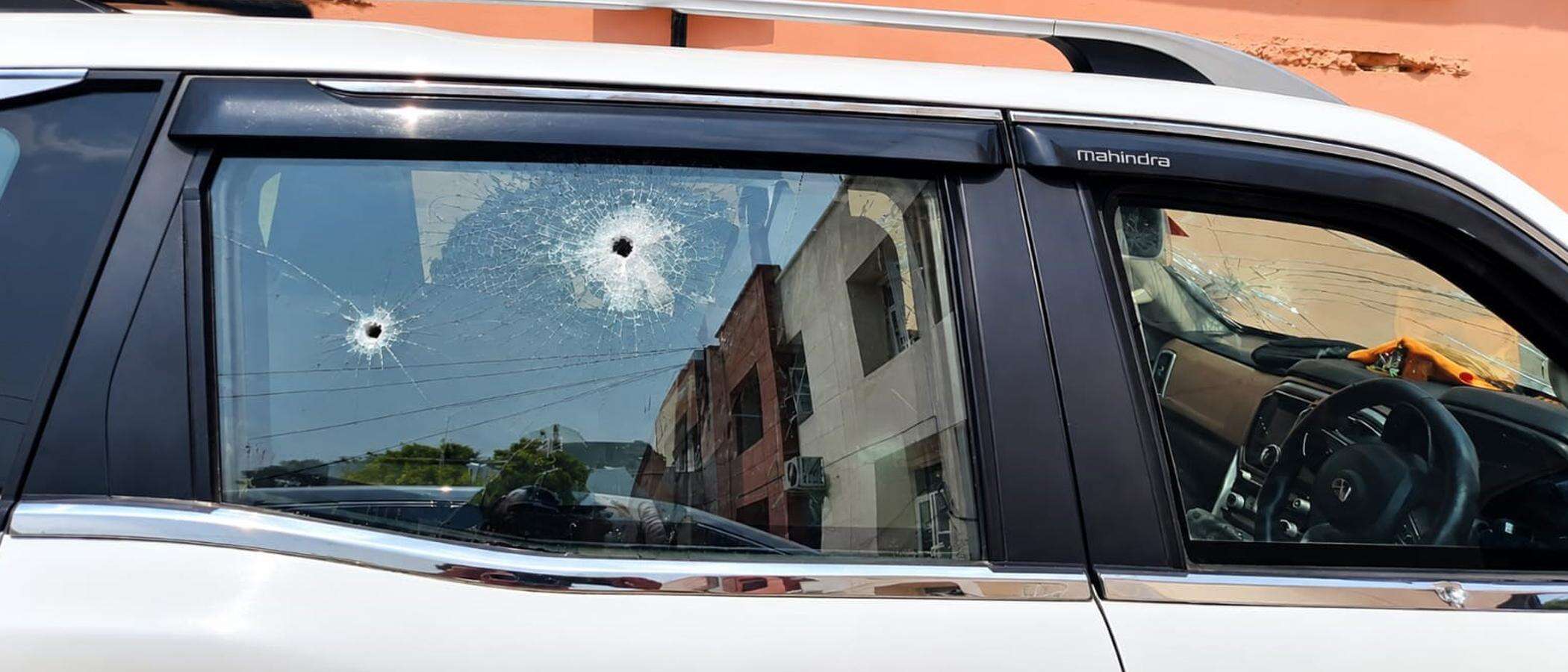 Bulletproof Vehicle Security Prevents Lethal Outcome During Armed Attack Near Gohana Court Complex