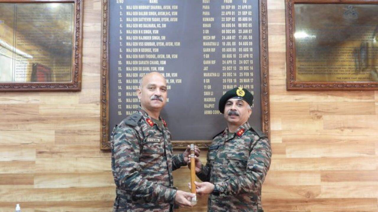 Lt Gen Mohit Seth to be new GOC of White Knight Corps