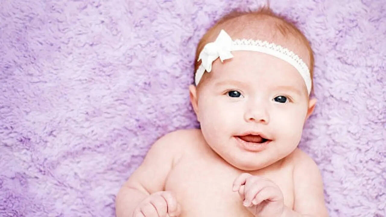 Baby girl names that mean “she who heals”