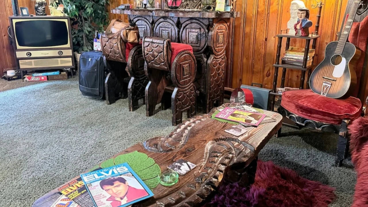 Elvis superfan buys Graceland-inspired Memphis home for $150,000