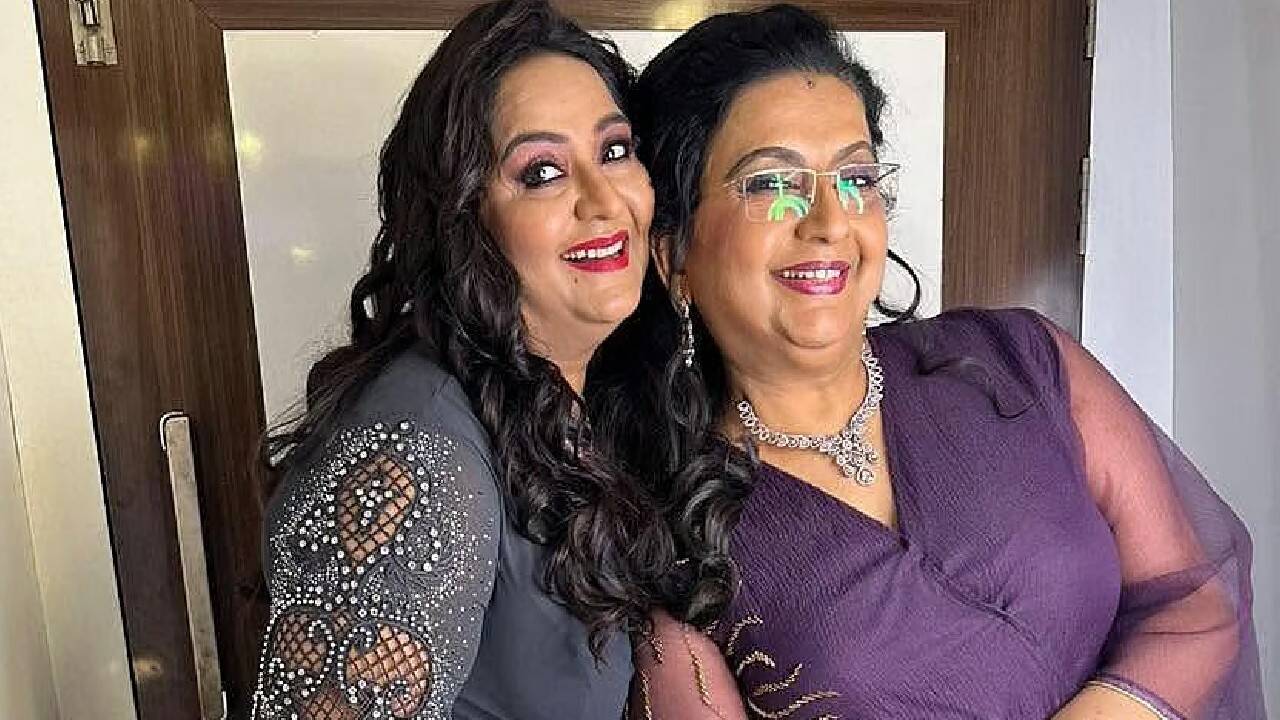 Ambika breaks silence on sister Radha’s police complaint