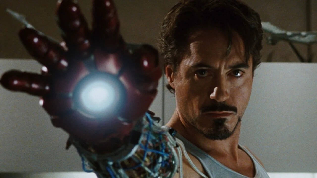 In 2017, Robert Downey Jr. bought a Windmill cottage for USD 10.5 million