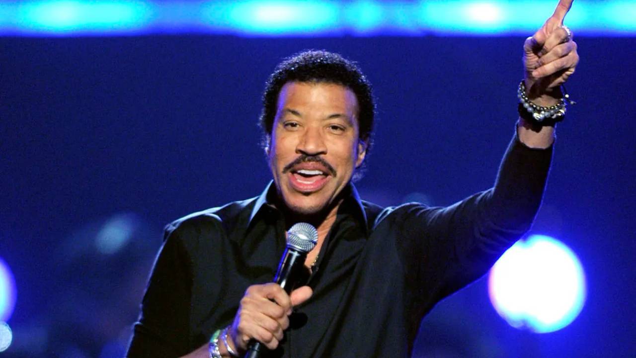 Lionel Richie hospitalised for third time, undergoes heart procedure