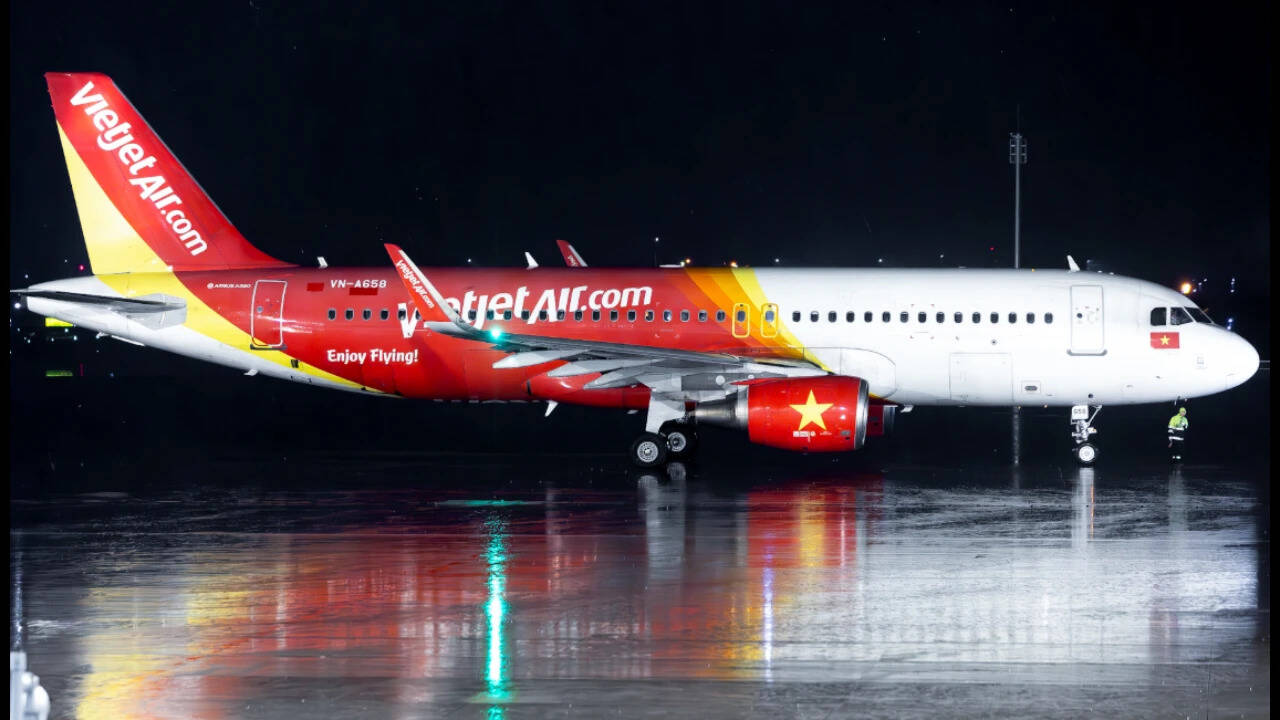 Vietnam to Colombo flight makes emergency landing at Chennai airport