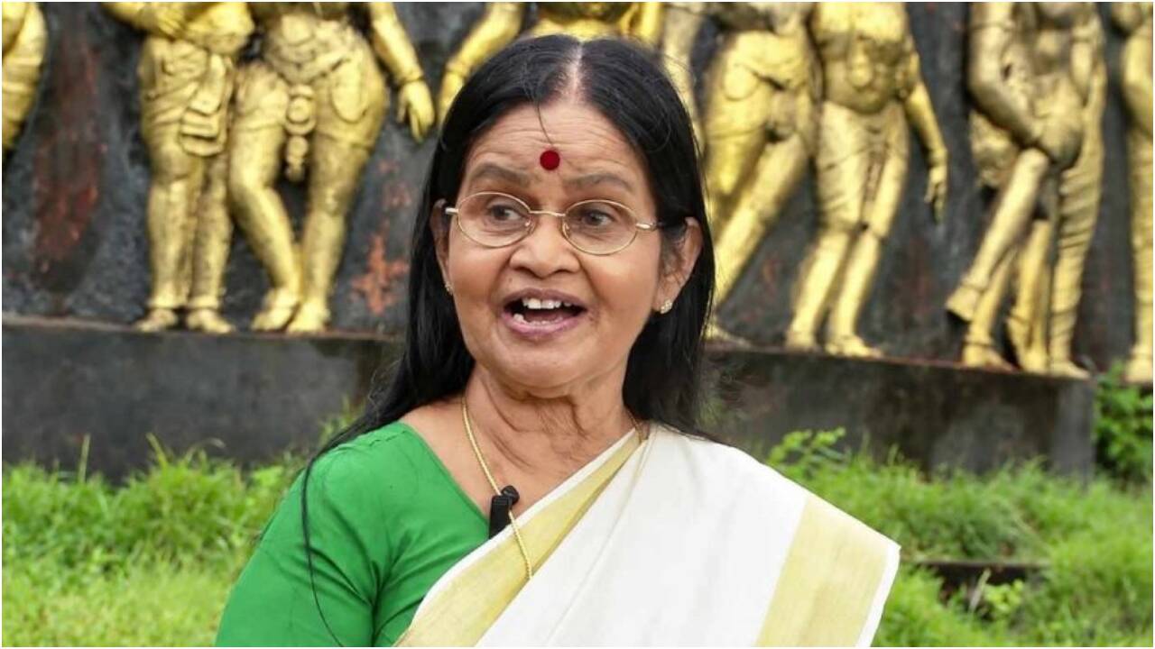 Actress Savithri Sreedharan passes away