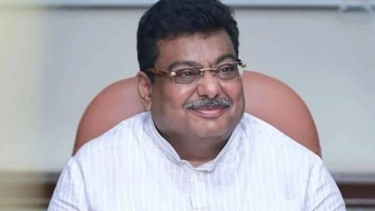 Legislative Resignation Highlights Deepening Agrarian Distress in Northern Karnataka