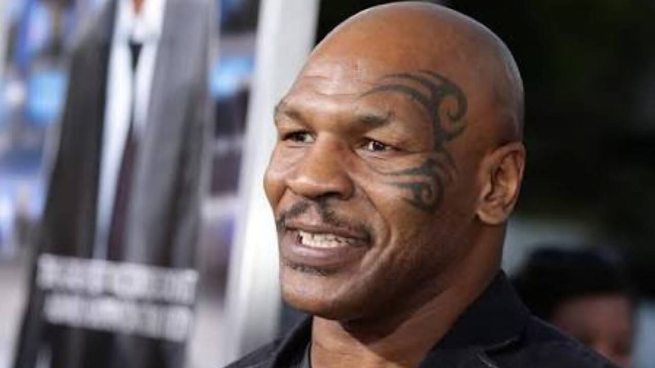 Before Joshua-Fury, Tyson and Holyfield waited 12 years to finally fight